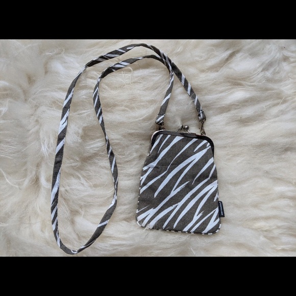 Marimekko Handbags - Marimekko crossbody bag - EUC